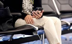 Charging a phone at the Terminal