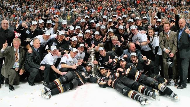 An inside look at Ducks' logo change from 2007, their Stanley Cup year